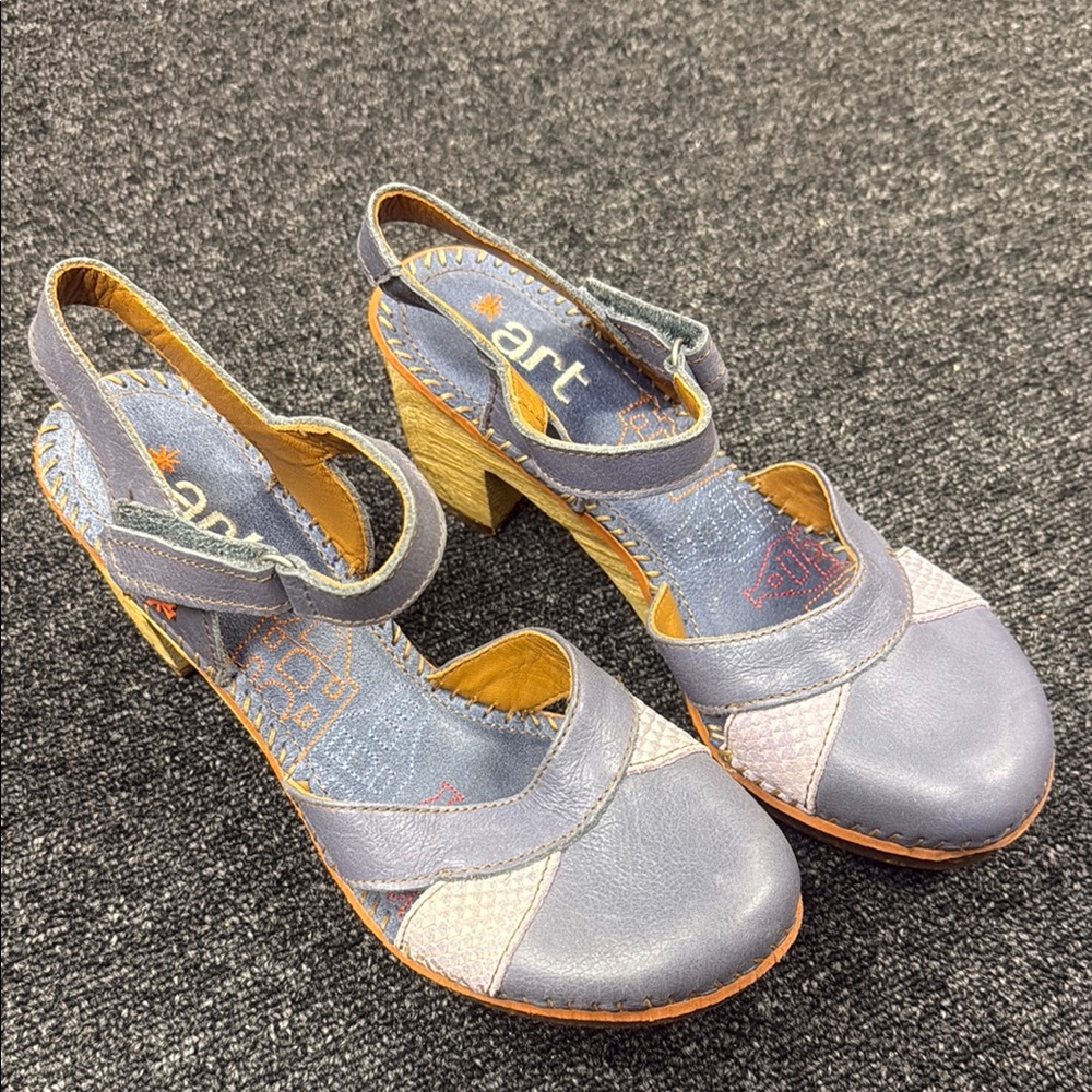 ART Amsterdam Heeled Sandal Size 39